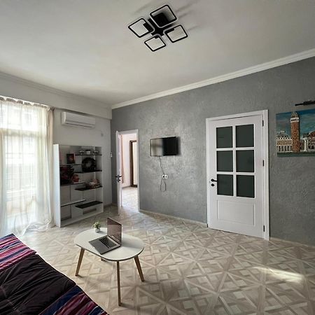 Apartment Sunny Mood Tbilisi Eksteriør bilde